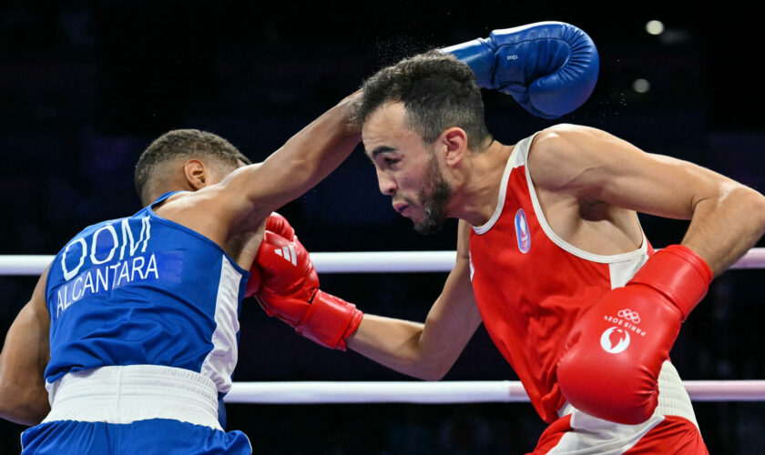 Boxe aux JO de Paris 2024 : Sofiane Oumiha et Billal Bennama en finale des moins de 63,5 et moins de 51 kg