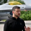 Volodymyr Zelensky officialise l'arrivée des premiers avions F-16 en Ukraine