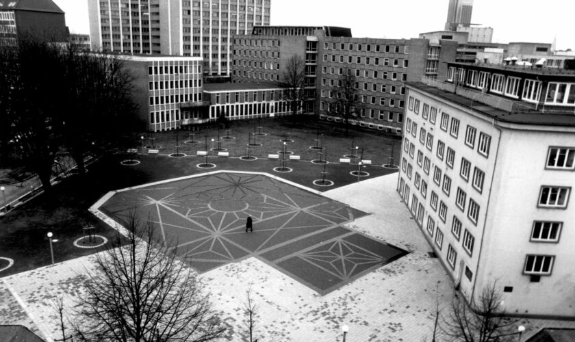 Synagoge am Bornplatz: Verfällt hier ein Mahnmal?