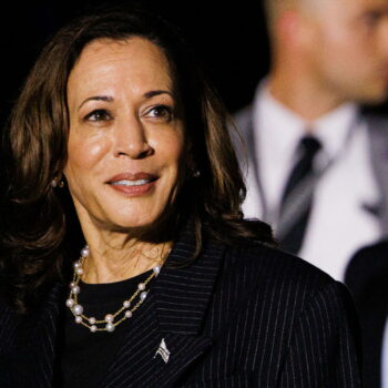 Kamala Harris : assurée d'être la candidate démocrate, colistier, sondages... Un début de campagne idéal