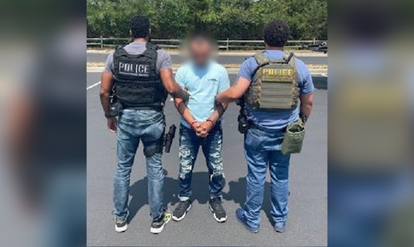 ICE nabs Colombian gang leader who was caught, released by border agents back into US