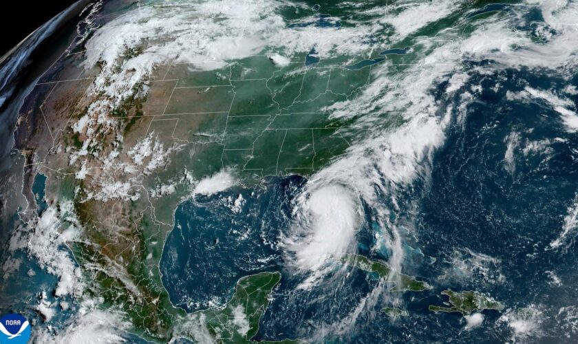 Tropical storm Debby live updates: Six killed after storm makes landfall in Florida as hurricane