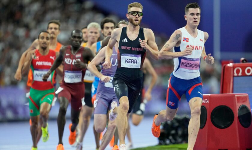 Jakob Ingebrigtsen and Josh Kerr were overhauled by Cole Hocker. Pic: AP