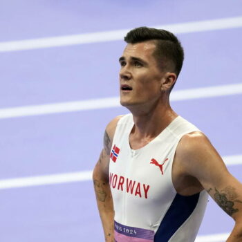 JO de Paris 2024 : sur 1500m, Jakob Ingebrigtsen s’éjecte tout seul du podium