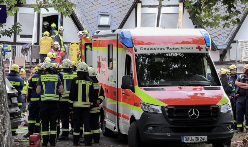 Rheinland-Pfalz: Zwei Tote nach Hoteleinsturz in Kröv –  mehrere Personen vermisst