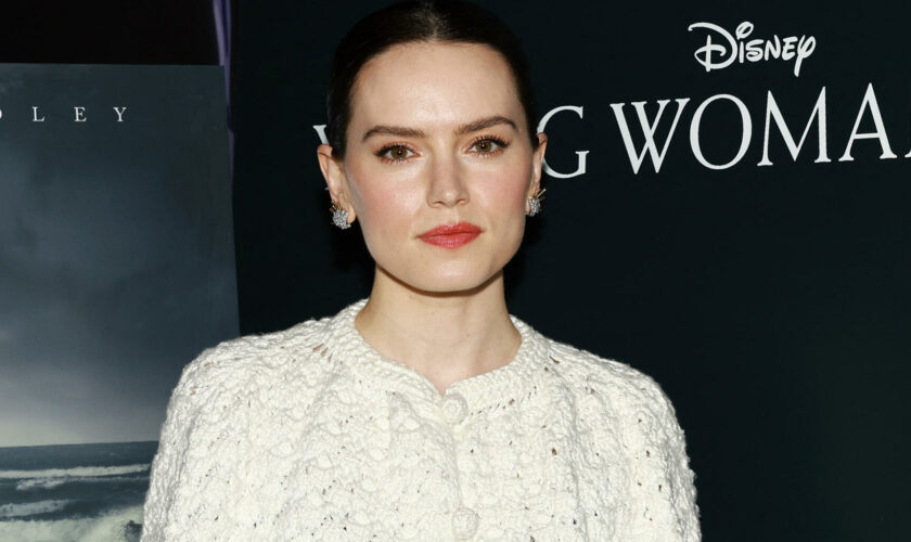 Daisy Ridley de « Star Wars » atteinte de la maladie de Graves-Basedow, une affection qui touche la thyroïde