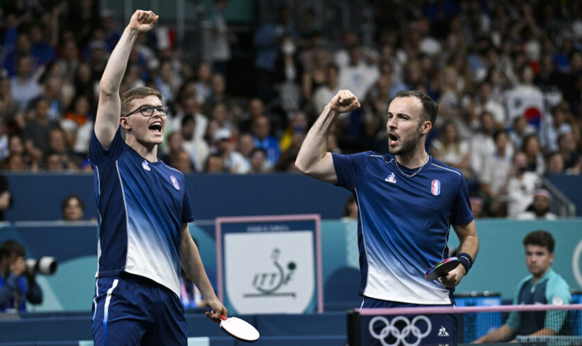 JO de Paris 2024 : les frères Félix et Alexis Lebrun et Simon Gauzy médaillés de bronze en tennis de table