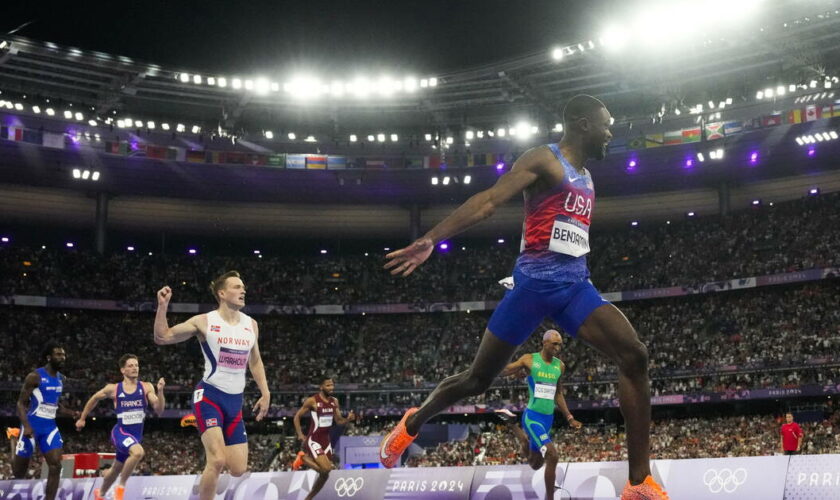 JO de Paris 2024 : au 400 m haies, Rai Benjamin coiffe le roi Karsten Warholm