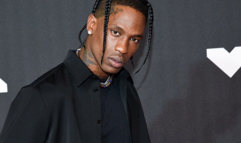 Travis Scott remis en liberté, le rappeur américain a passé deux jours en garde à vue à Paris