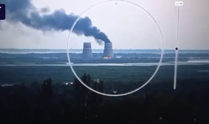 Ukraine-Liveblog: Brand am AKW Saporischschja laut Russland gelöscht