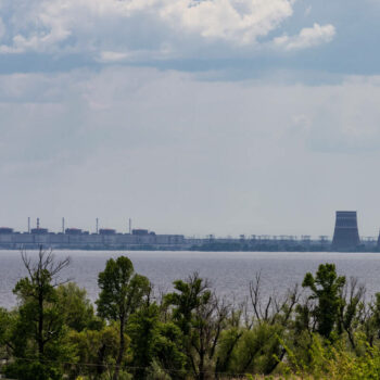 Ukraine : incendie dans le système de refroidissement de la centrale nucléaire de Zaporijjia