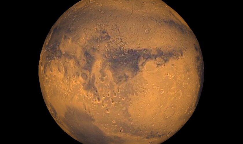 The planet Mars showing showing Terra Meridiani is seen in an undated NASA image. NASA will announce a major science finding from the agency?s ongoing exploration of Mars during a news briefing September 28 in Washington REUTERS/NASA/Greg Shirah/Handout THIS IMAGE HAS BEEN SUPPLIED BY A THIRD PARTY. IT IS DISTRIBUTED, EXACTLY AS RECEIVED BY REUTERS, AS A SERVICE TO CLIENTS. FOR EDITORIAL USE ONLY. NOT FOR SALE FOR MARKETING OR ADVERTISING CAMPAIGNS