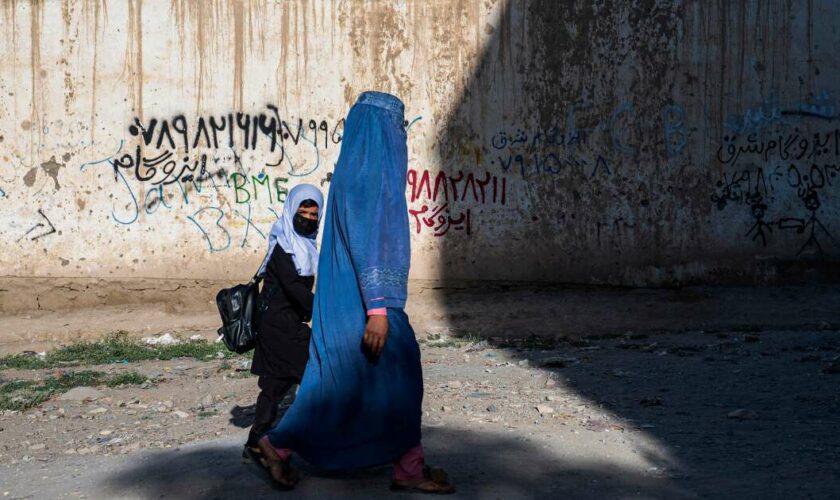 Détention, agressions sexuelles : des Afghanes racontent les nombreux traumatismes infligés par les talibans