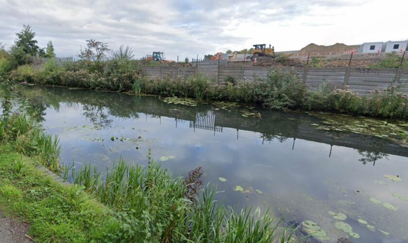 People are warned to avoid the canal. Pic: Google Street View