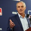 MLB considering forcing starting pitchers to stay in game longer: report