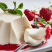 Ce chef italien dévoile la recette de la meilleure panna cotta, sa texture est parfaite