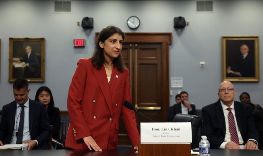 New FTC decision could 'inject' DEI into business practices nationwide, GOP commissioner says