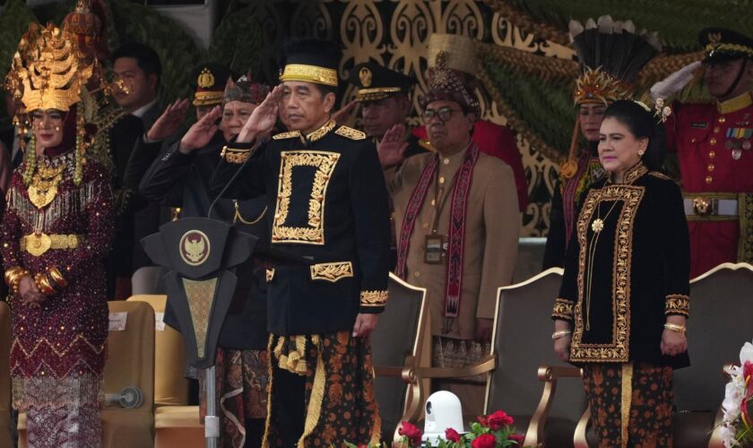 Indonesia holds unfinished future capital's first Independence Day ceremony