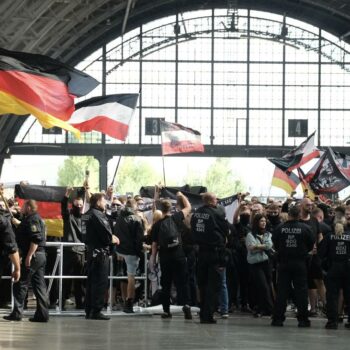 CSD in Leipzig: Polizei verhindert rechtsextreme Versammlung in Leipzig