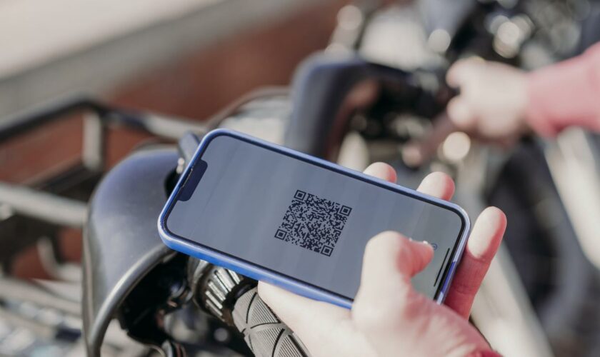 Quishing: Polizei warnt vor neuer Betrugsmasche mit QR-Codes