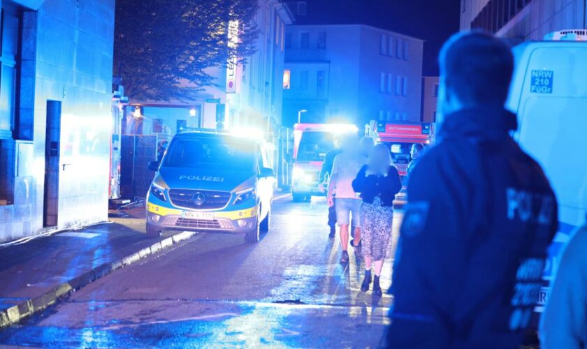 Großalarm in Solingen – Drei Tote und vier Schwerverletzte bei Anschlag auf Stadtfest