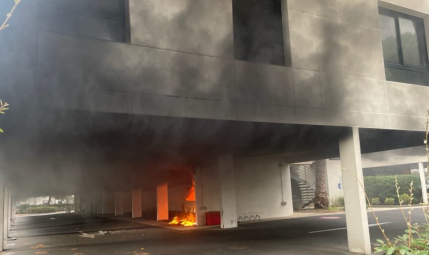 À La Grande-Motte, un incendie criminel vise la synagogue, un policier blessé