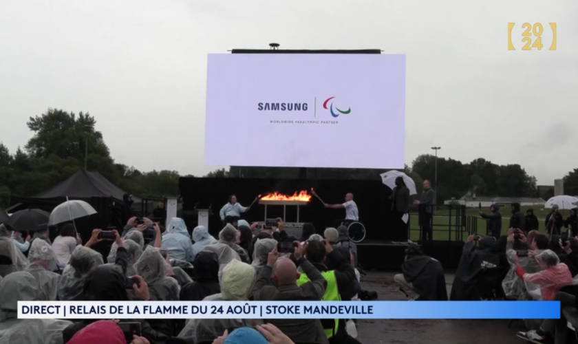 JO Paris 2024 : la flamme paralympique a été rallumée à Stoke Mandeville, au Royaume-Uni