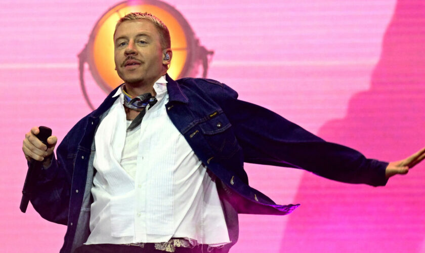 Guerre au Soudan : Macklemore annule son concert à Dubaï pour protester contre la crise humanitaire