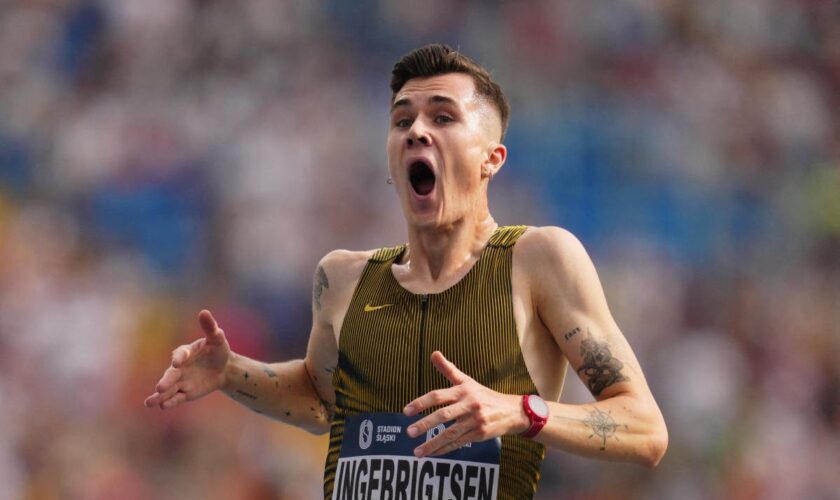 Jakob Ingebrigtsen shatters 28-year world record as Armand Duplantis makes more history at Diamond League