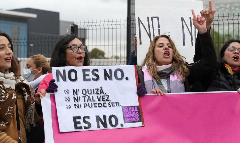 Rugbymen français inculpés pour viol en Argentine : la plaignante a tenté de se suicider vendredi