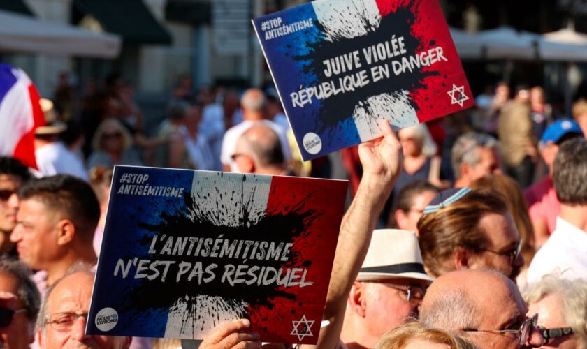 Hunderte Menschen protestieren in Südfrankreich gegen Antisemitismus