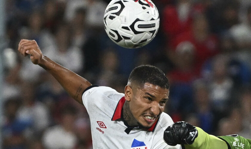 Football : mort de Juan Izquierdo, le footballeur uruguayen qui s’était effondré en plein match