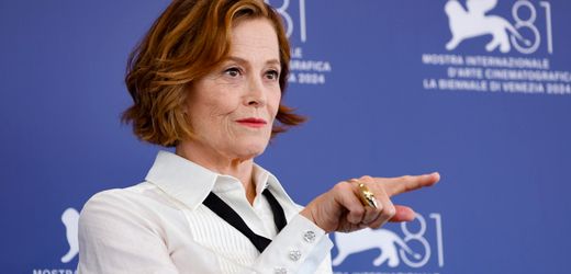 Was Sigourney Weaver und Kamala Harris verbindet