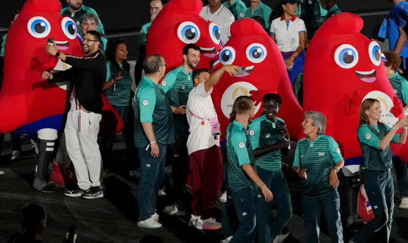 Jeux paralympiques 2024 : à la cérémonie d’ouverture, les Phryges en folie hors des caméras