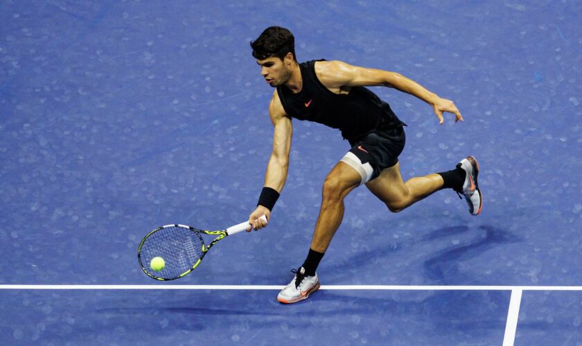 Tennis: Carlos Alcaraz scheidet überraschend bei US Open aus