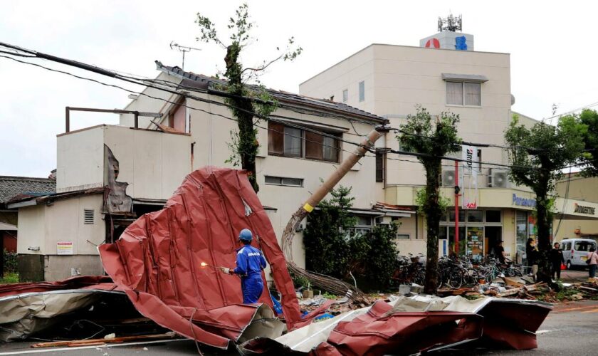 Japon : le typhon Shanshan fait jusqu’à six morts