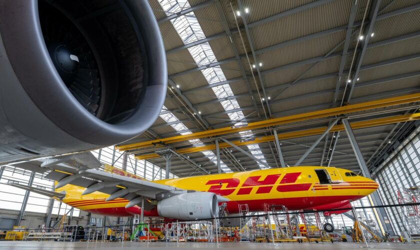 Luftfracht: DHL erhöht Sicherheitsmaßnahmen nach Feuer im Frachtzentrum Leipzig