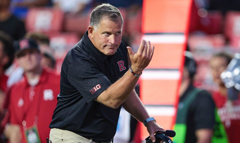 Rutgers, Howard coaches at odds over final play after Scarlet Knights score touchdown instead of taking knee