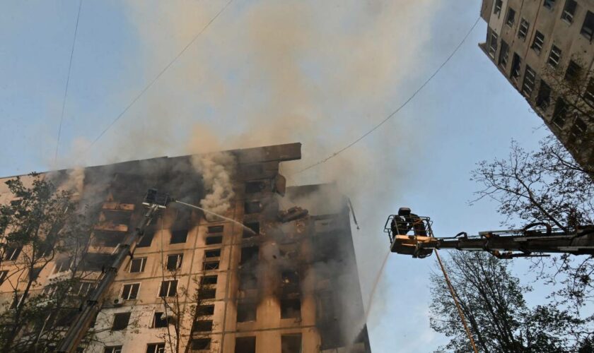 Guerre en Ukraine : sept morts dans des bombardements à Kharkiv, cinq en Russie