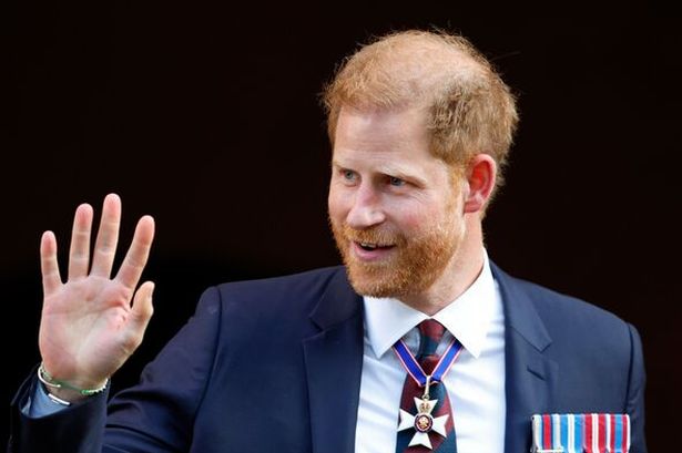 Prince Harry asking aides from 'old life' to help him 'plot return from exile'