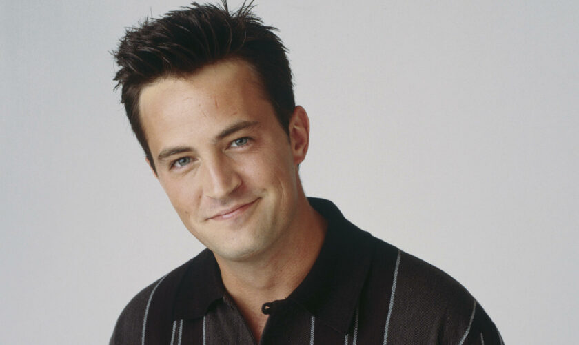 Mort de Matthew Perry : ce médecin lié au décès de l’acteur de « Friends » n’a plus le droit d’exercer