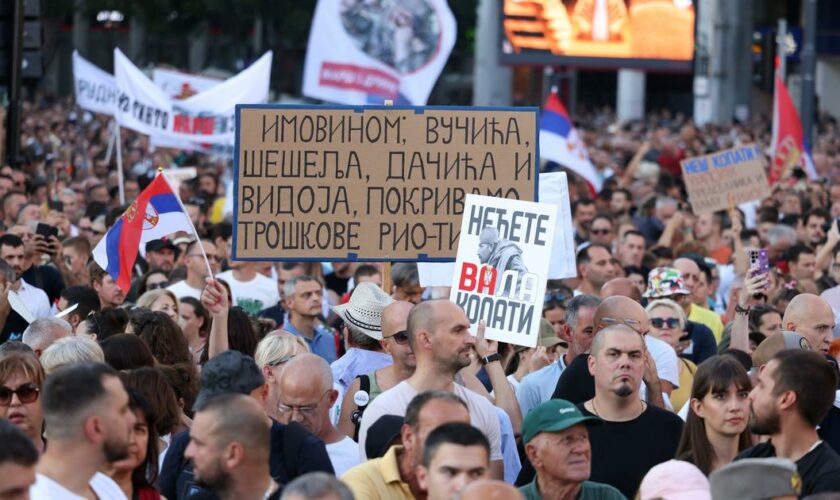 À Belgrade, la population s’oppose massivement un projet de mine de lithium