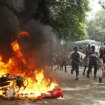 Al menos 93 muertos en la protesta estudiantil más letal hasta el momento en Bangladesh