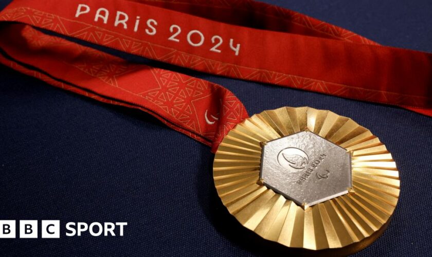 A 2024 Paralympics gold medal