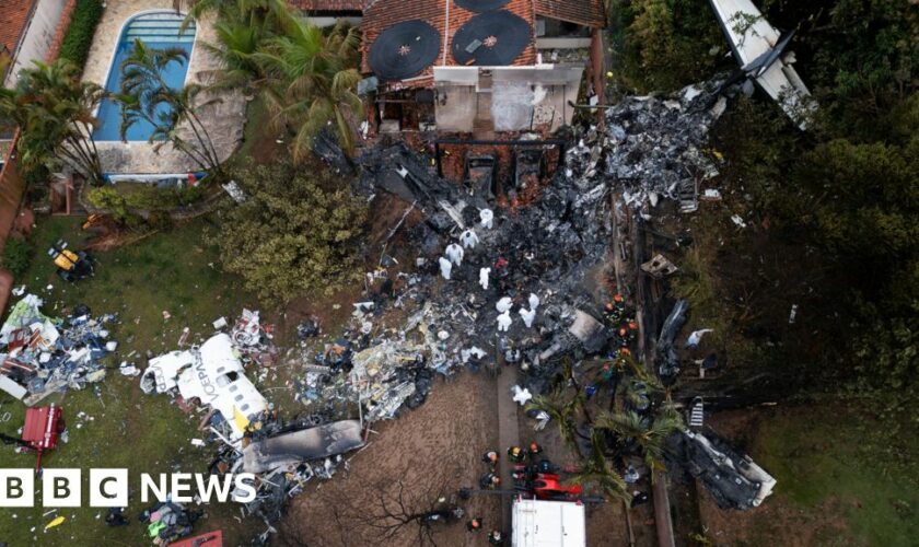 Bodies recovered after 62 die in Brazil plane crash