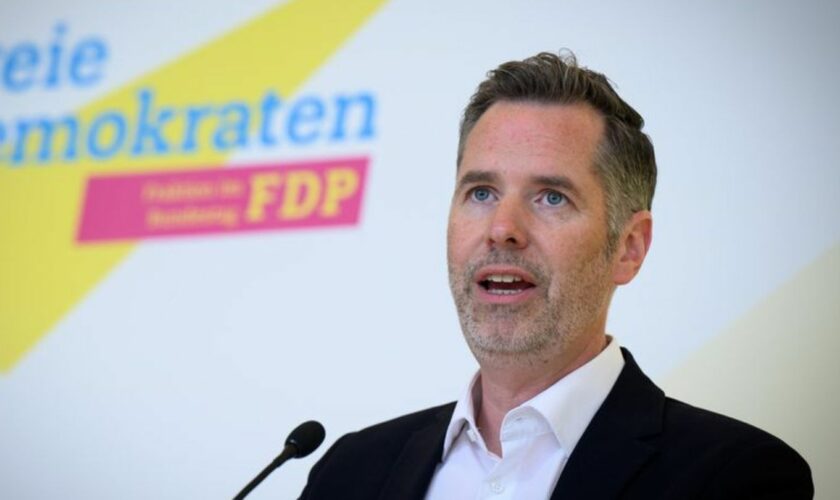 FDP-Fraktionschef Dürr sieht bei den Haushaltsberatungen der Ampel zum Bundeshaushalt 2025 kein Eile. (Archivfoto) Foto: Bernd v