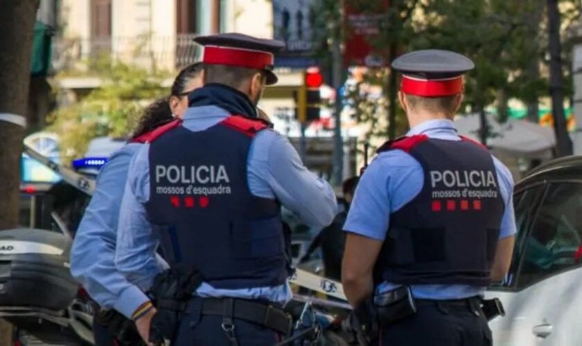 Cuánto dinero cobra un agente de los Mossos d'Esquadra en España en 2024: sueldo base y complementos