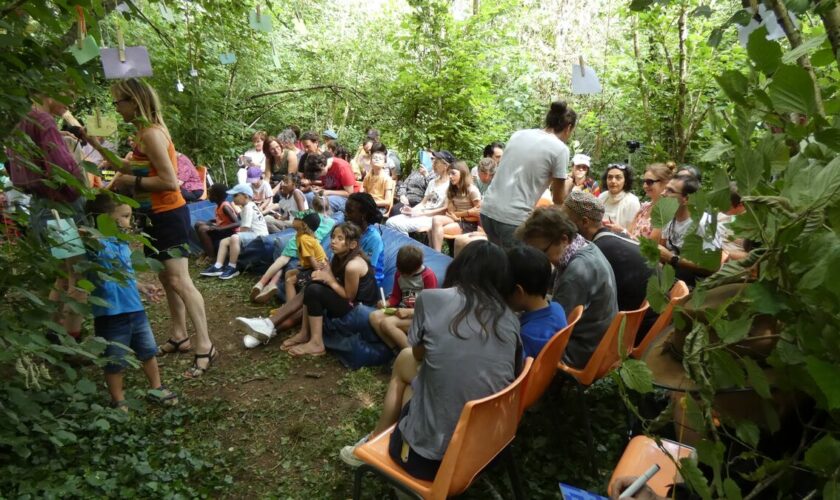 Culture à la campagne : les spectacles donnés à la ferme Sapousse de Pussay cartonnent