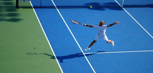 Daniel Evans gewinnt längstes Match der US-Open-Geschichte – Sieg gegen Karen Chatschanow