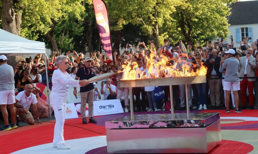 Dans l’Oise, la flamme paralympique fait briller des étoiles dans les yeux du public à Chambly